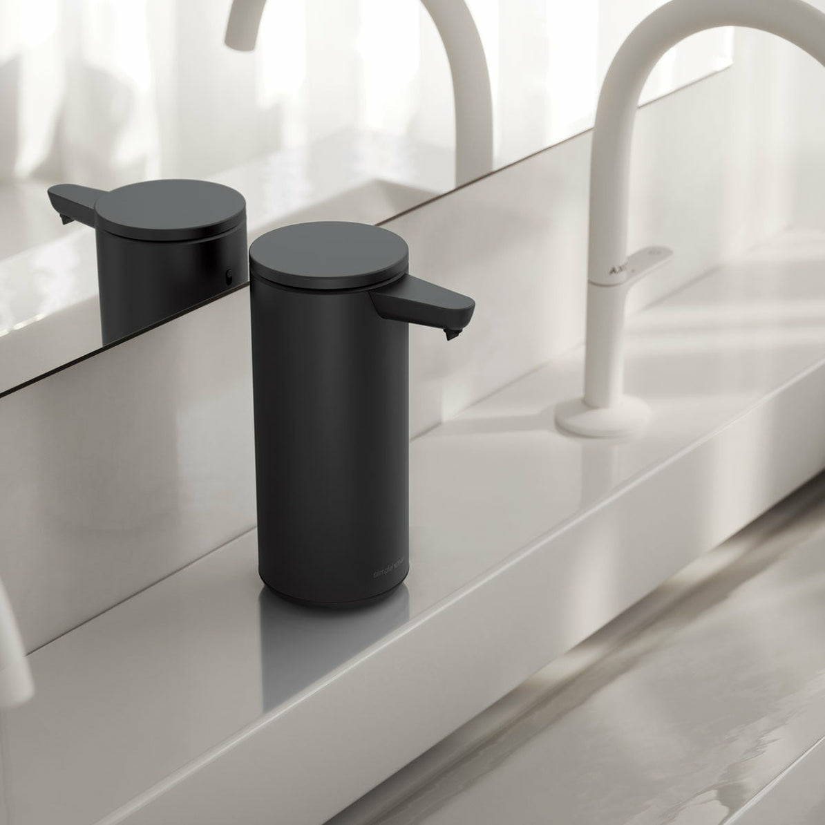 simplehuman ST1084 Seifenspender – Edelstahl, schwarz matt, 266 ml
