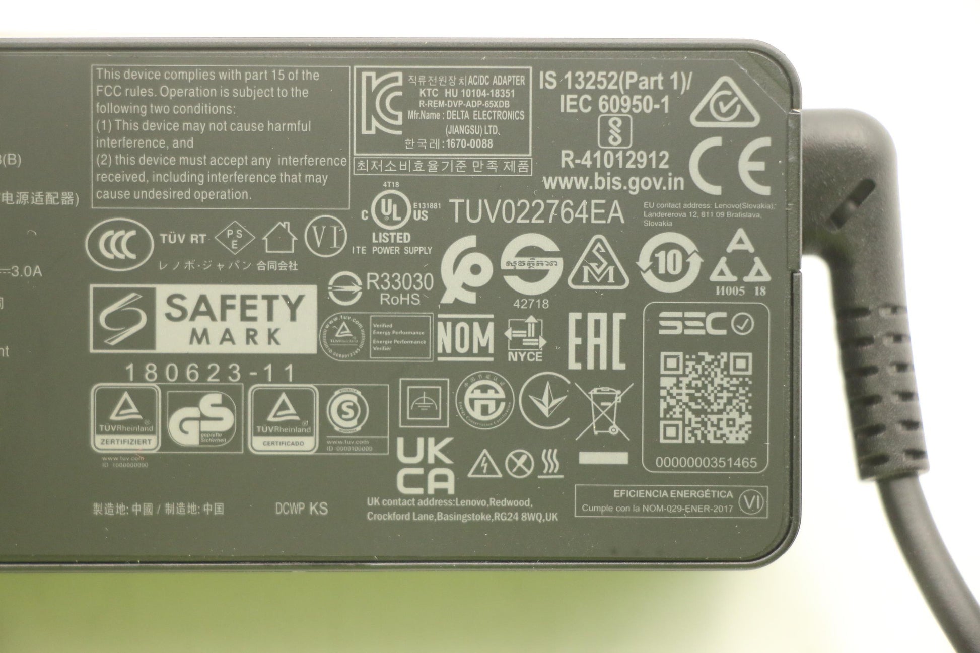 Lenovo 5A10W86302 Laptop-Netzteil 65 W – 5–20 V, 3,25 A – für Laptop – Schwarz