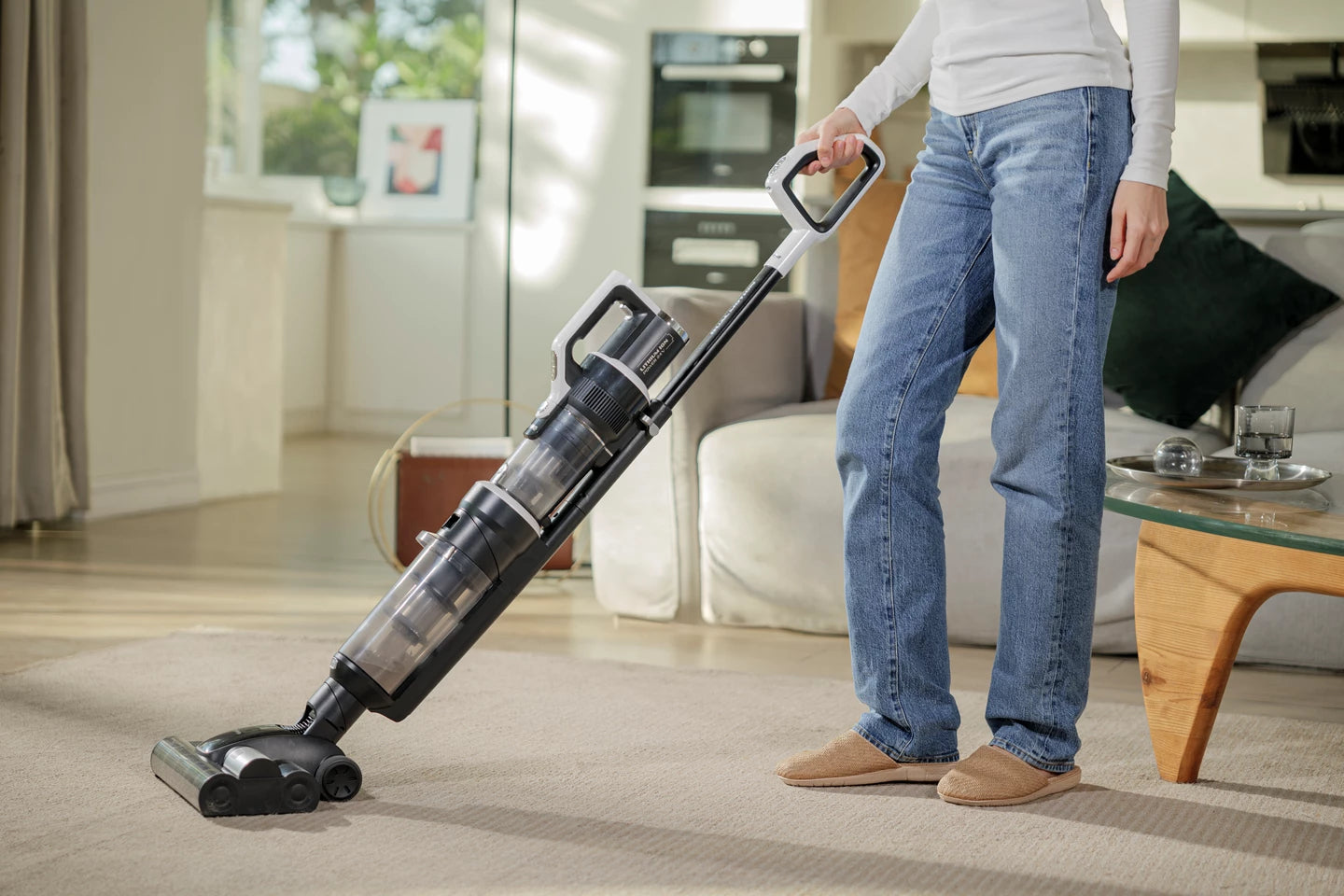 Trisa Akkustaubsauger Quick Clean Professional T2270, 2-in-1 – 80 min, 200 AW, Behälter 0,35 l