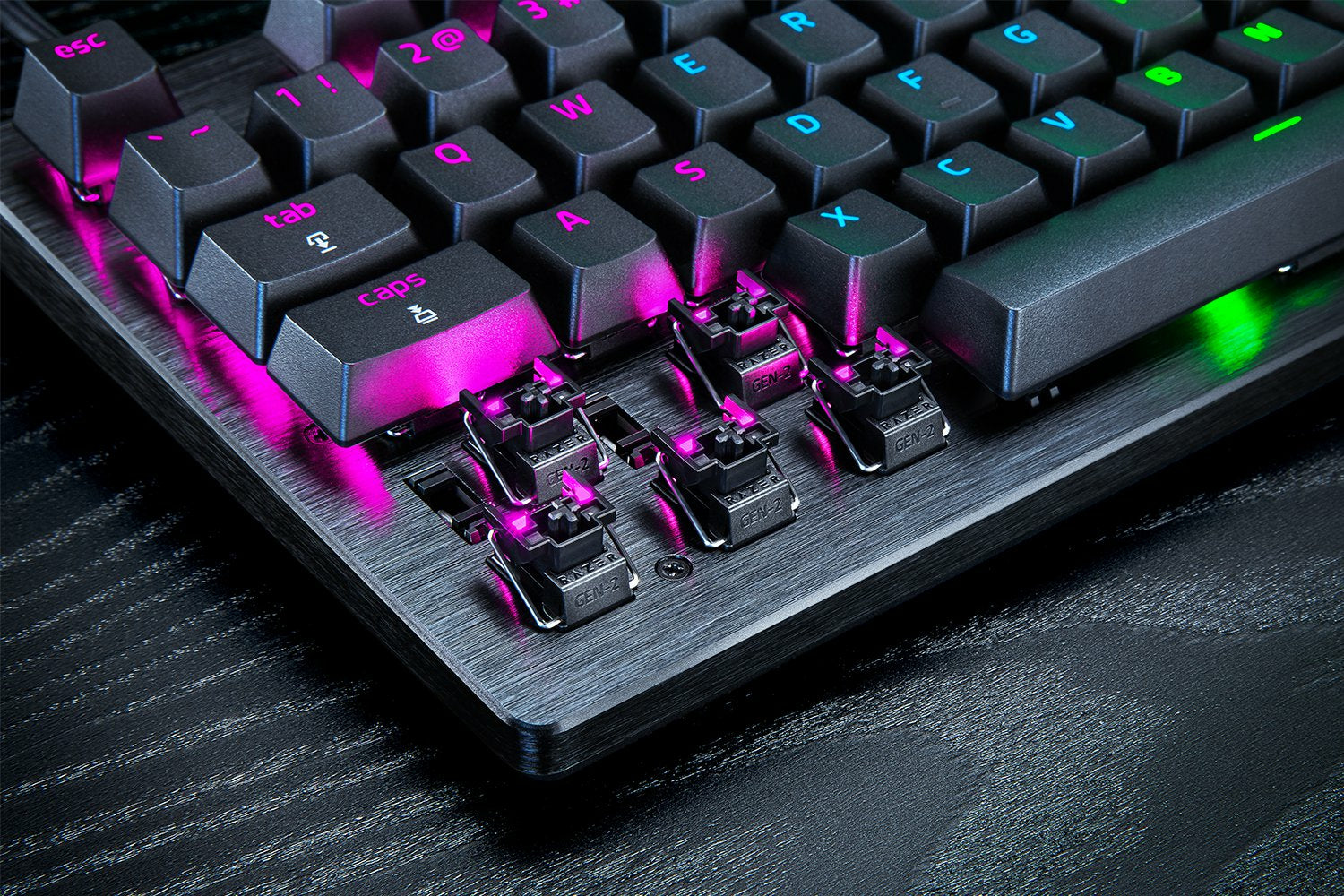 Razer Huntsman V3 Pro Tenkeyless – Tastatur, kabelgebunden (USB-C), DE-Layout (DE), TKL (ohne Ziffernblock)