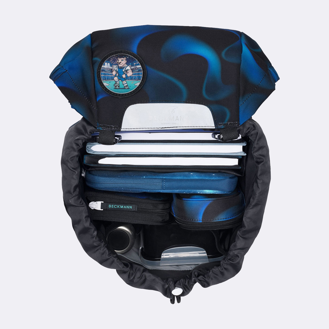 Beckmann Schulrucksack Classic 1st – 6-teilig – Magic League – 24,0×37,0×25,0 cm – aus rPET