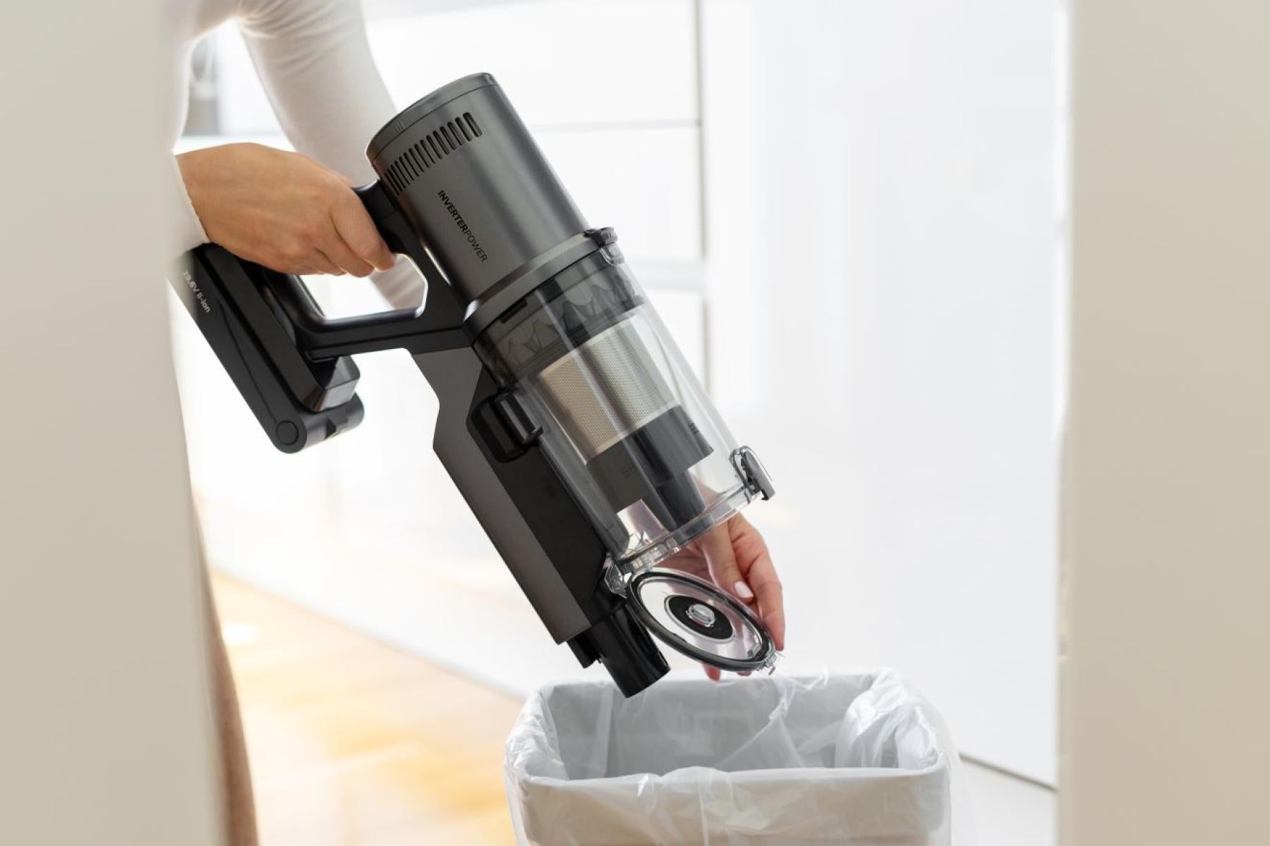 Gorenje Kabelloser Staubsauger SVC296449NMBL NEOMASTER, 2-in-1 – 60 Min., 190 AW, Behälter 0,6 l