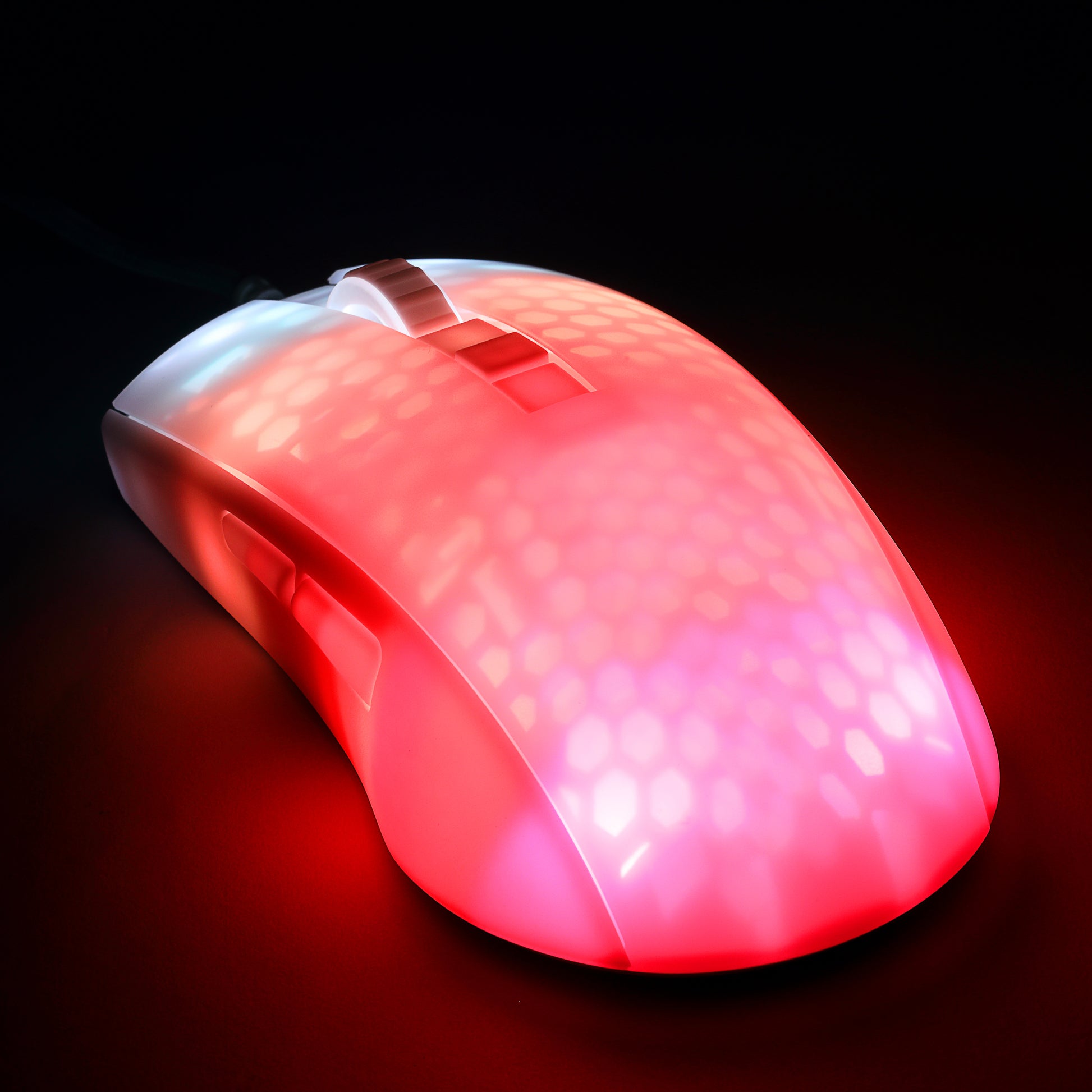 Deltaco Gaming DM310 – Gaming-Maus – Kabelgebunden (USB‑A), 6200 DPI, RGB-Beleuchtung, rechts, Weiss