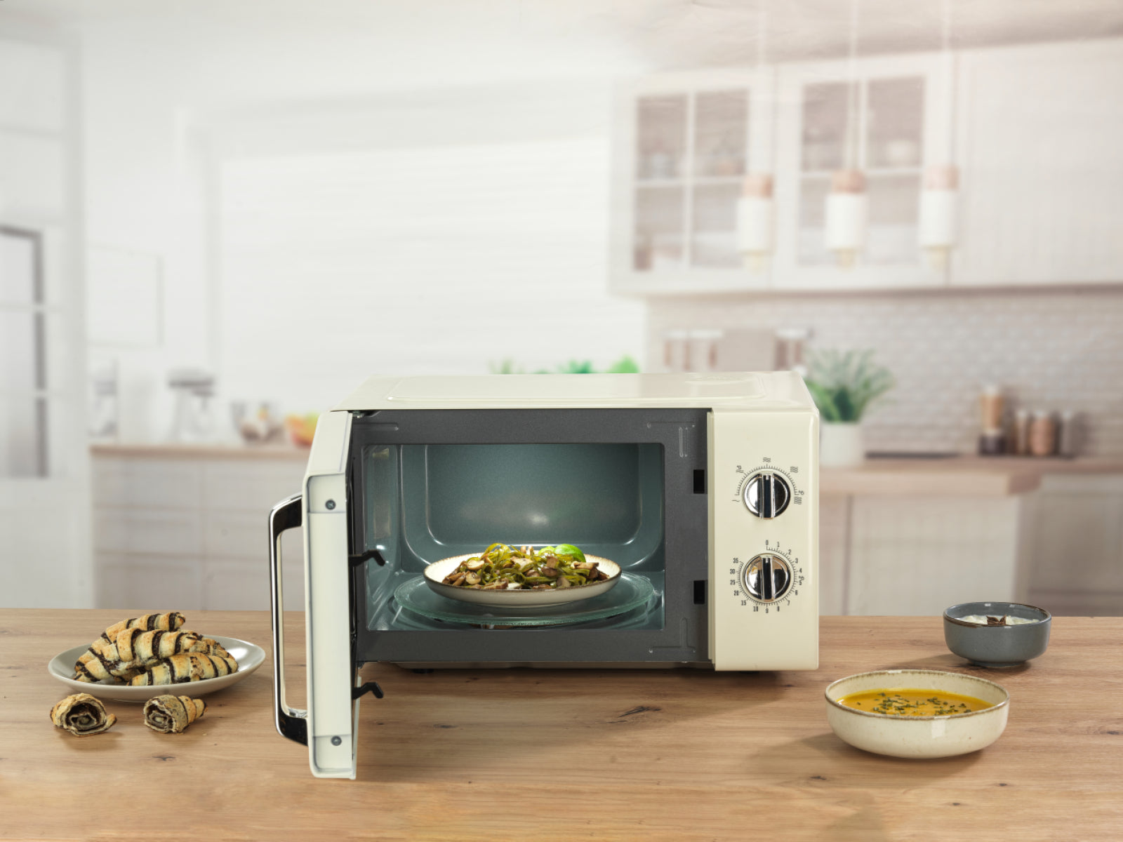Gorenje Solo-Mikrowelle MO20E1HRL – 20 l, 700 W – beige