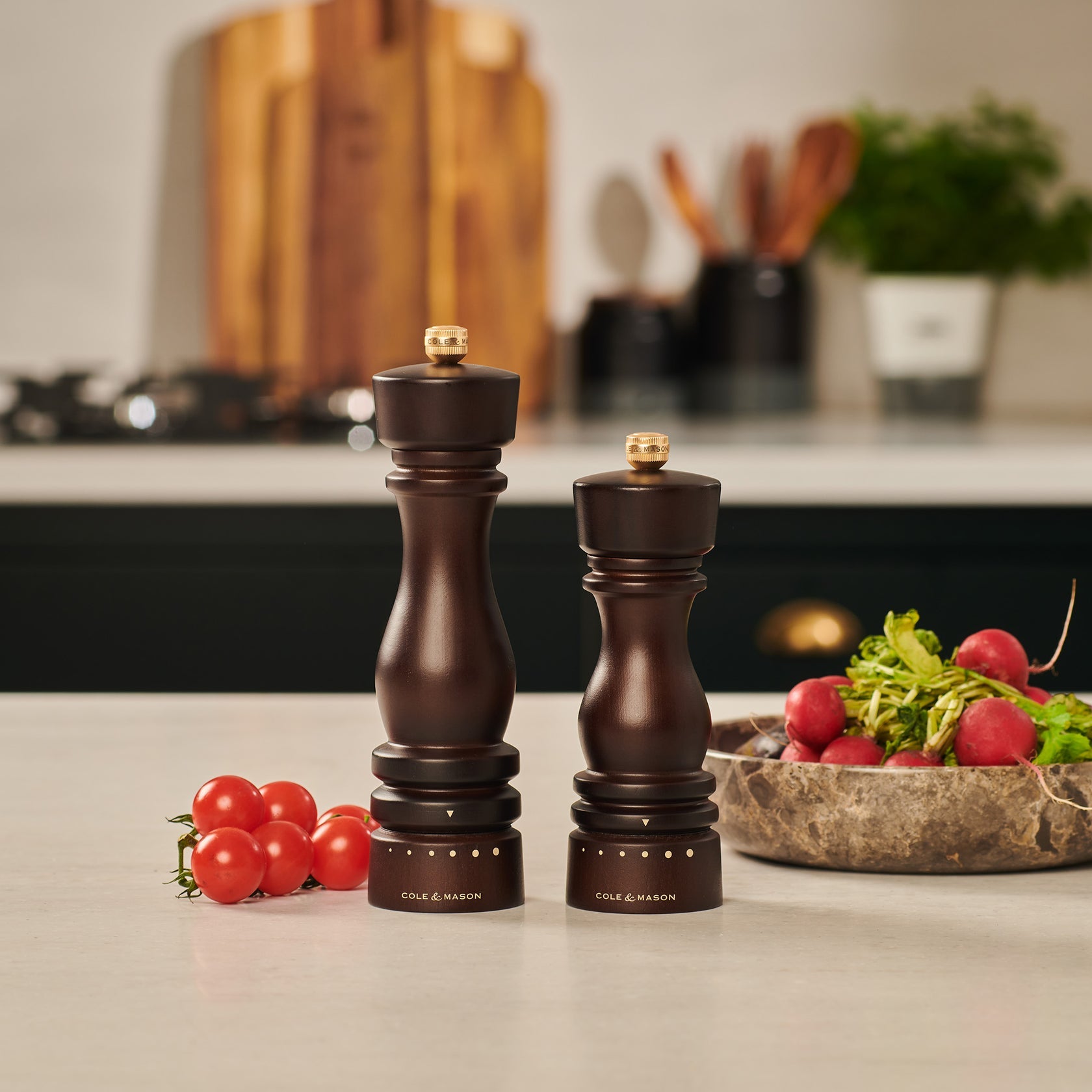 Cole & Mason London SM – Salz-/Pfeffermühle Ø 6 × 18 cm, Buchenholz, Dunkelbraun