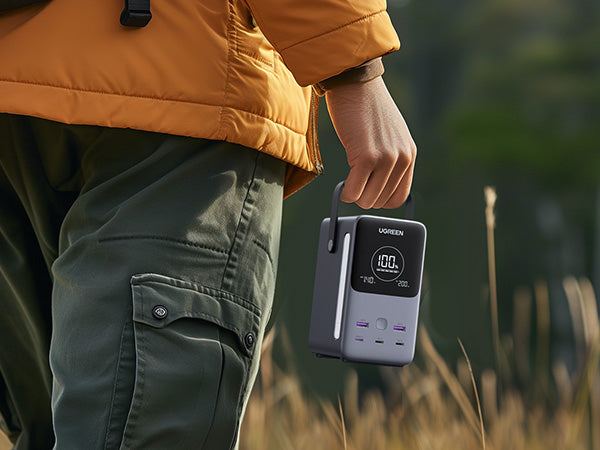 Ugreen Powerbank 48000 mAh, PD 140 W, Grau