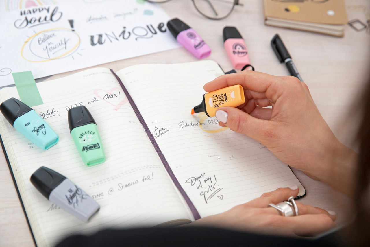 STABILO BOSS Textmarker Mini Set 3 Farben Pastell – Keilspitze, 2–5 mm