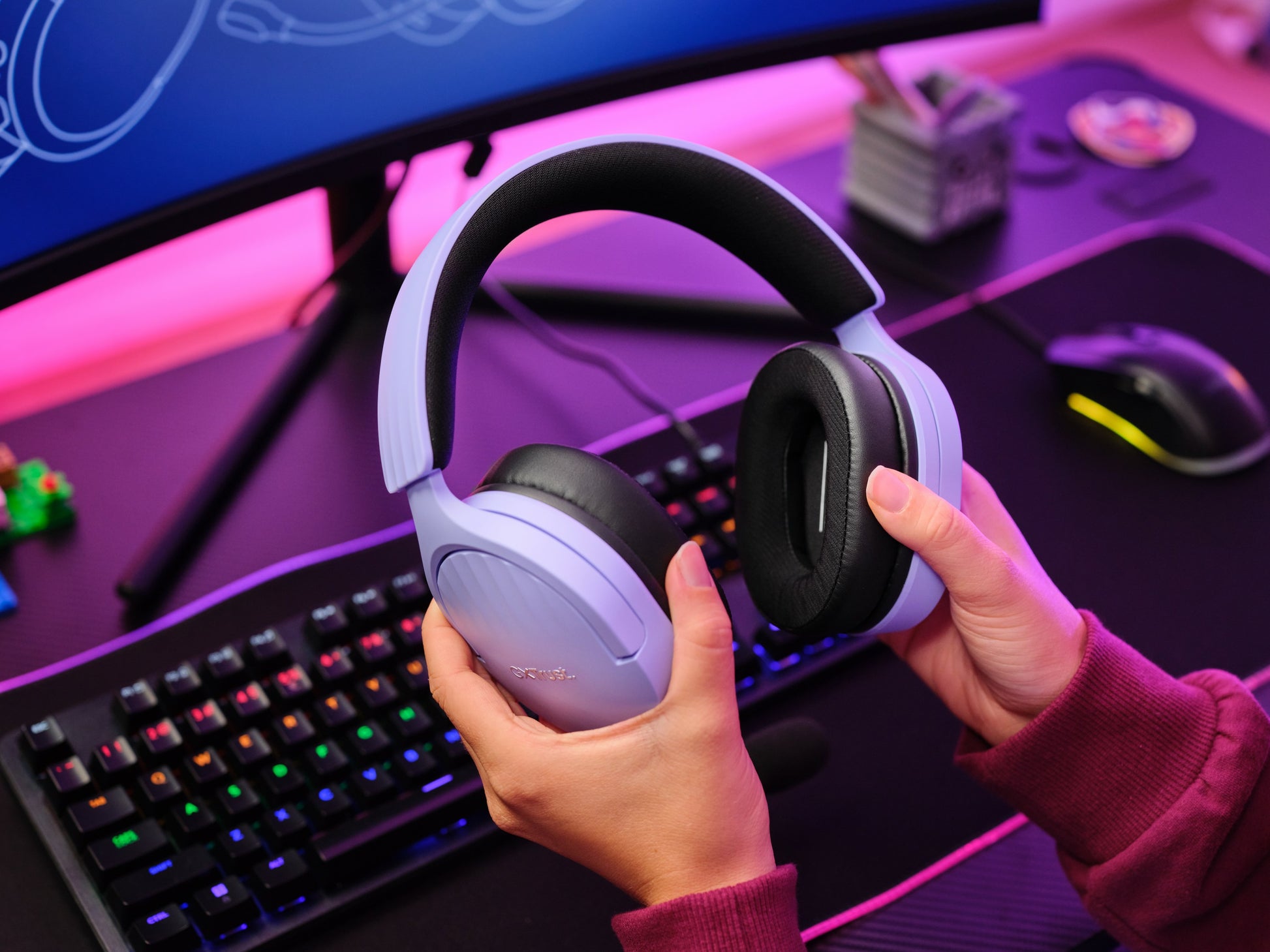 Trust GXT489 FAYZO Gaming-Headset – On-Ear, Stereo, Kabelgebunden, 3,5 mm Klinke, Violett