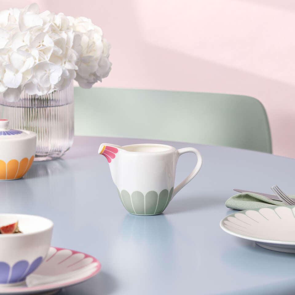 Villeroy & Boch Milchkanne Fleur – 210 ml, 7,8 × 13,6 × 9,1 cm, Porzellan, für Milch