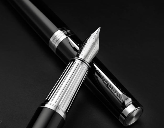 Parker Ingenuity Black C.T. – Federspitze F – schwarz, blau – Patronen