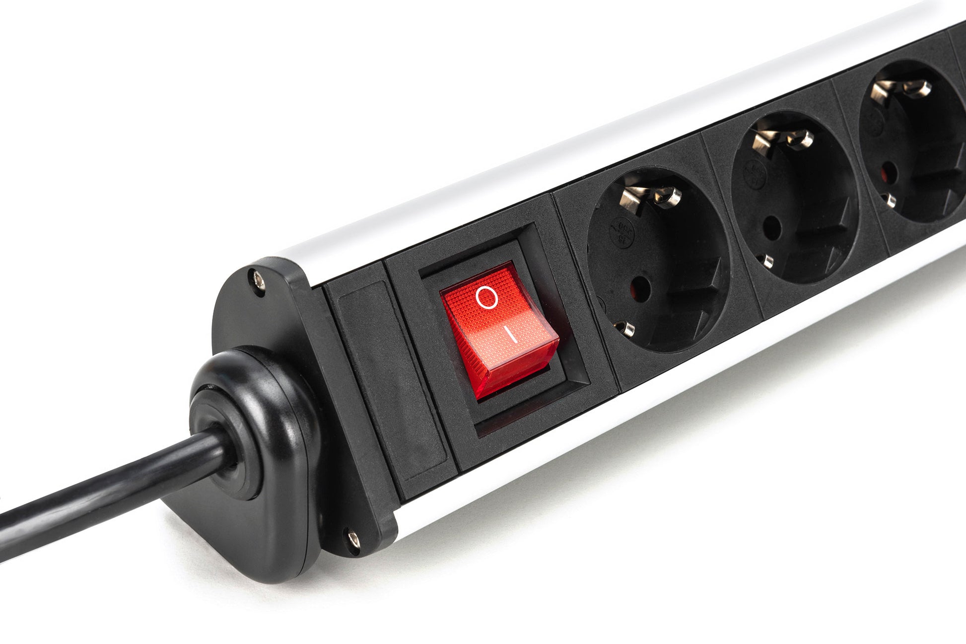 Digitus Steckdosenleiste, 6× Schuko (Typ F), 2× USB-A + 1× USB-C, mit Schalter, 1,5 m
