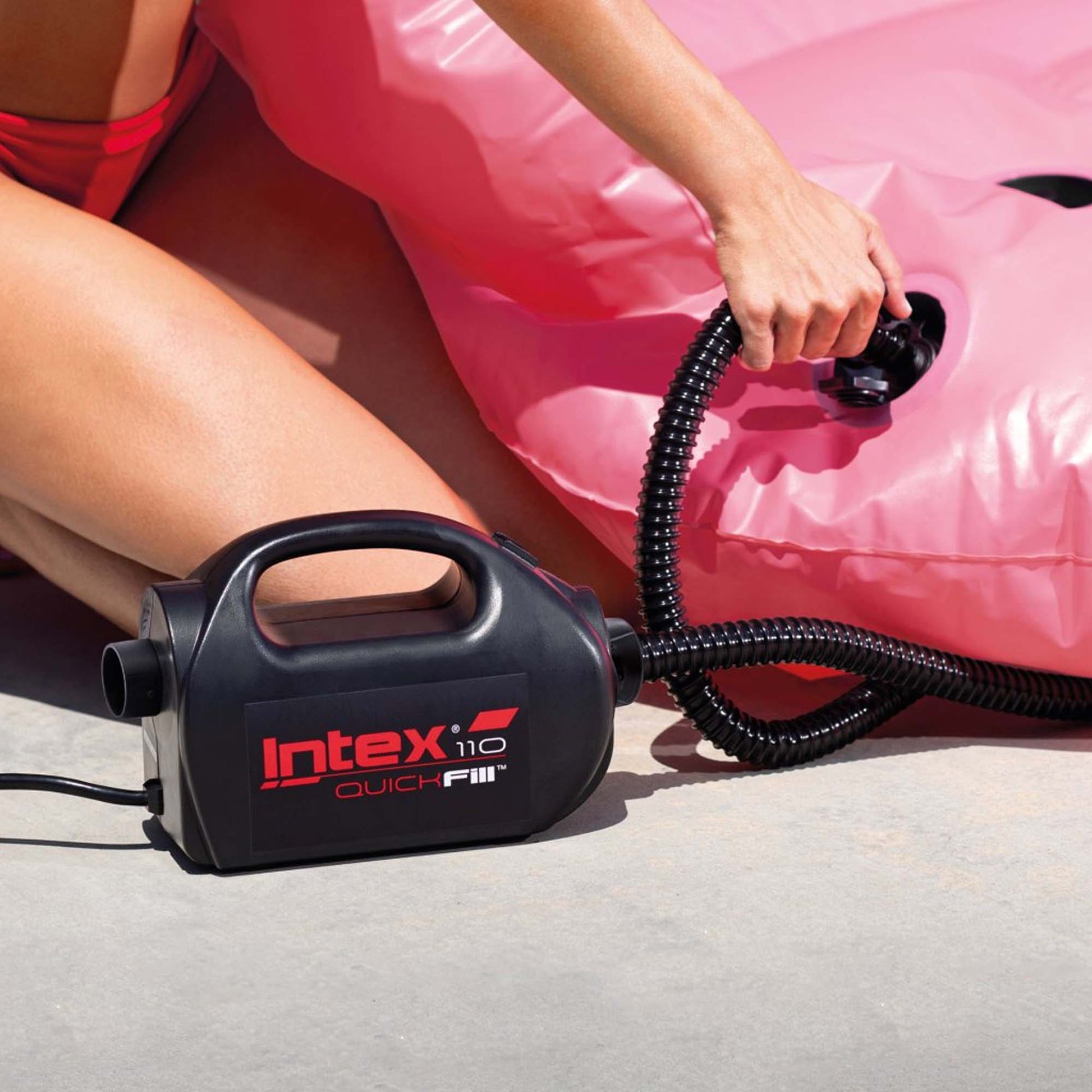 Intex Elektrische Luftpumpe – 220–240 V, 12 V (Zigarettenanzünder), Bostonventil – Schwarz