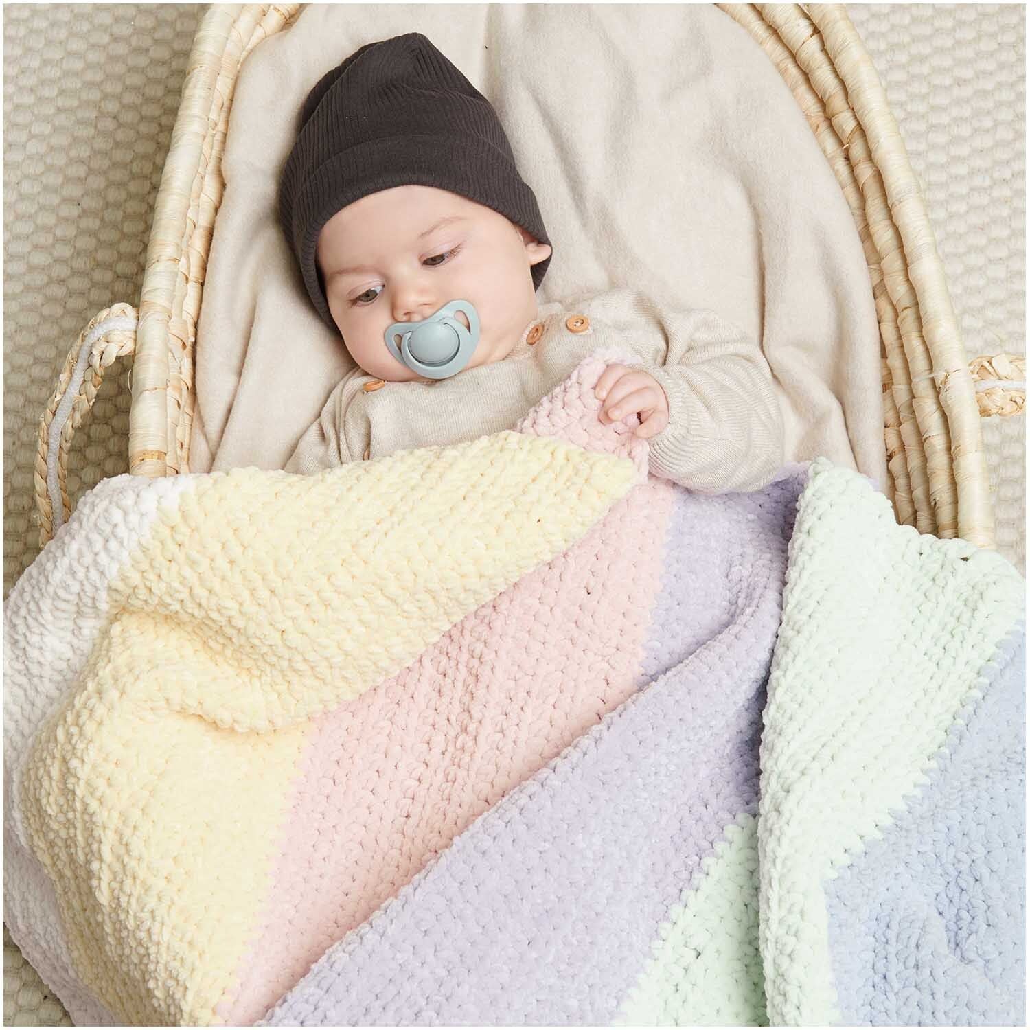 Rico Design Chenillove Wolle Creme – 100 g, 110 m, Nadel 4 mm, 100% Polyester