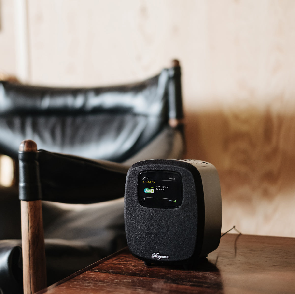 Sangean DCR-83 – Radiowecker DAB+/UKW, Bluetooth 5.0, 2 Weckzeiten – Schwarz