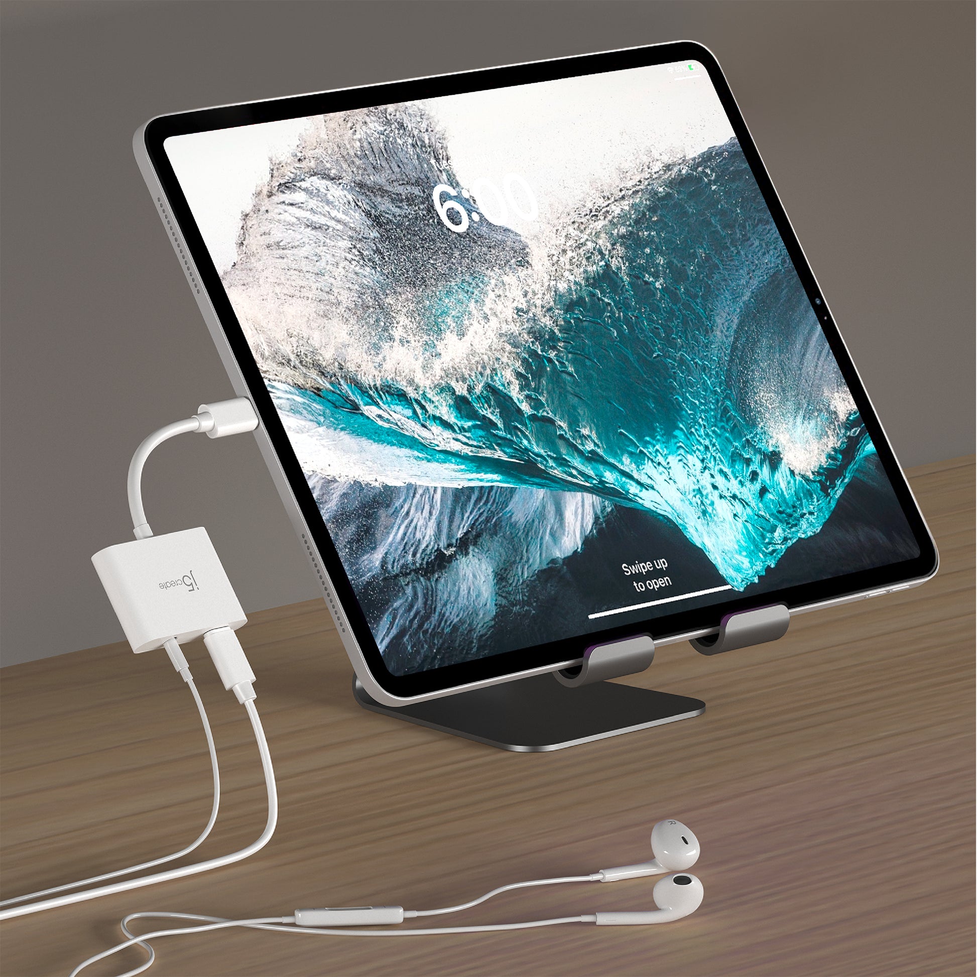 j5create JCA122-N USB-C zu 3,5-mm-Klinke Adapter – 0,82 m – Weiss