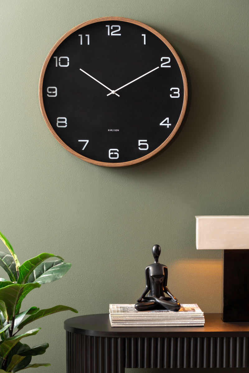 Karlsson Delicado Wanduhr – Analog, Ø 50,8 cm, Schwarz, Kunststoff