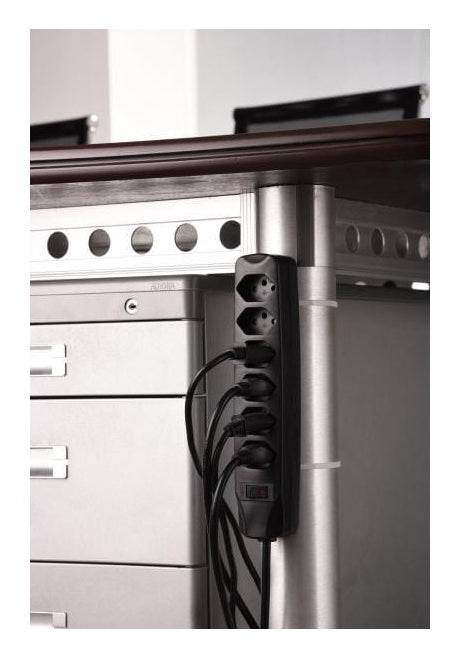 Furber. Steckdosenleiste – 7× T13, 1,5 m, ohne Schalter, schwarz