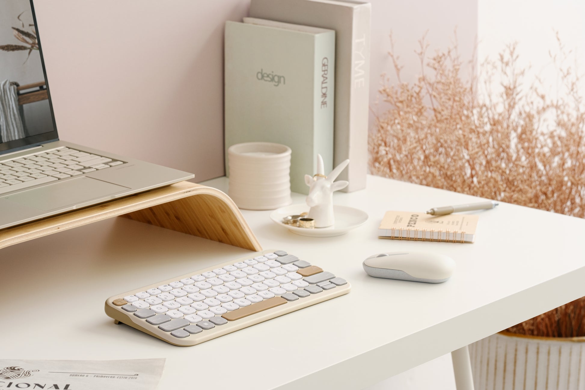 ASUS Marshmallow KW100 – Tastatur 75% – Schere – Bluetooth – QWERTZ (DE) – ohne Ziffernblock