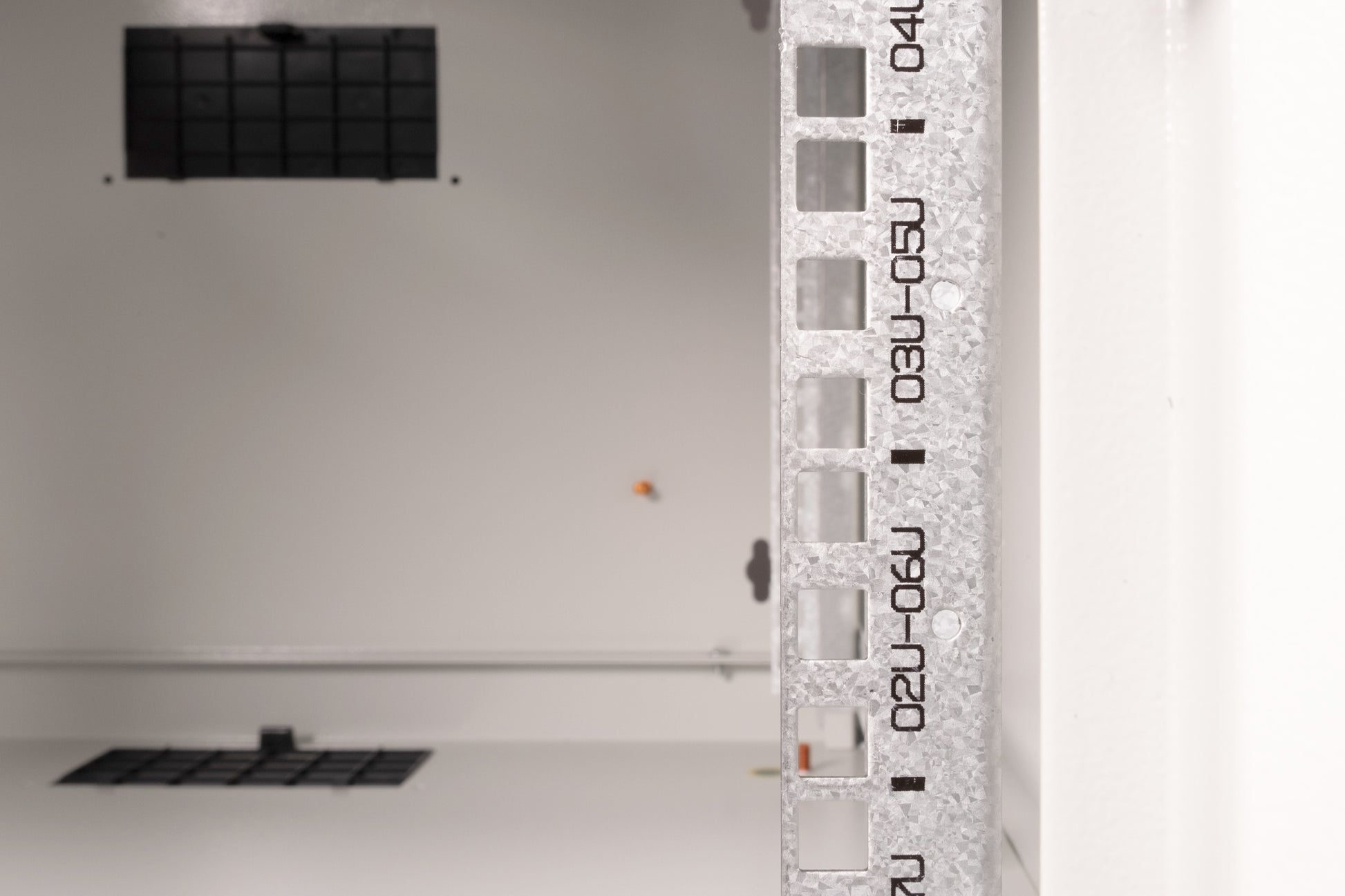 Digitus Unique – 19" Wandverteiler 7U, IP20, Grau