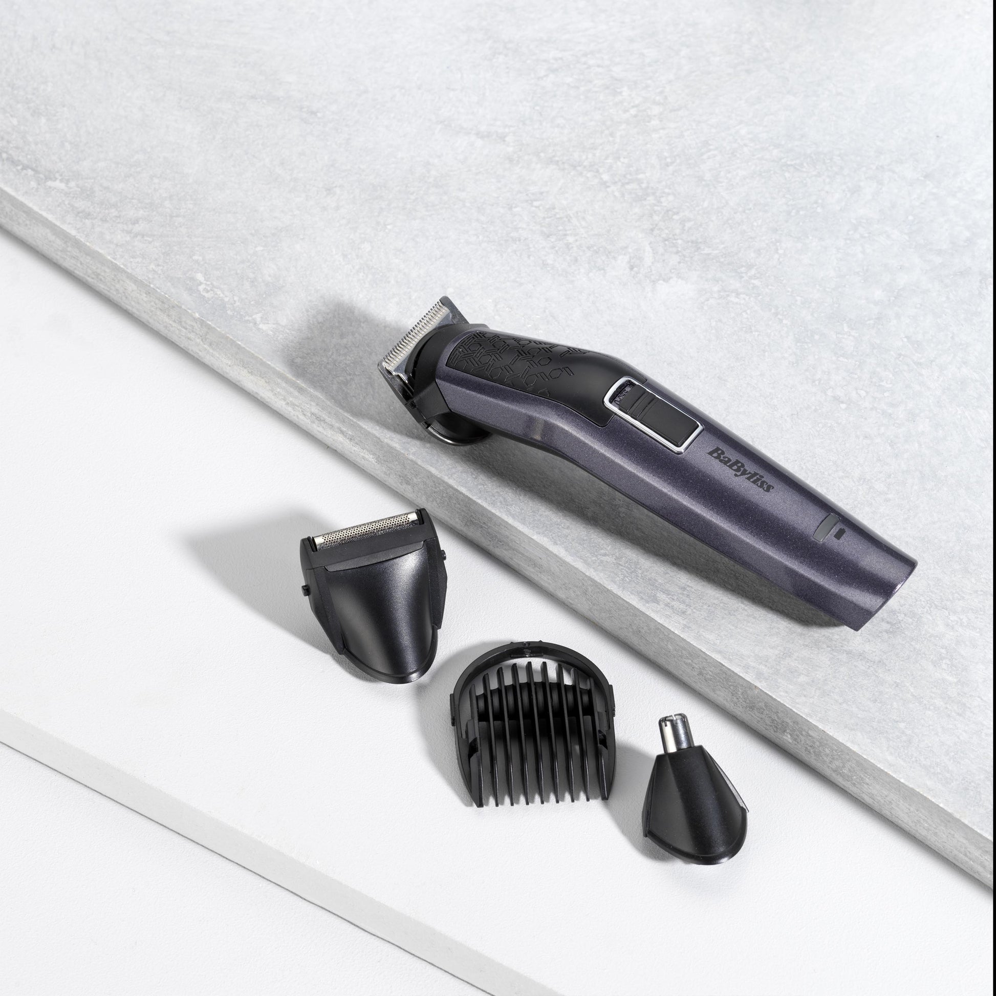 BaByliss Multitrimmer MT727E – 10-in-1, Titanklingen, 1–8 mm Schnitt – 60 min Akku