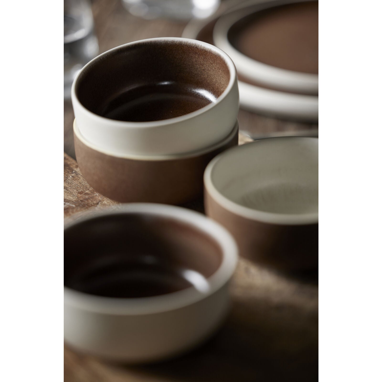 Studio Round Snackschale – Ø 11 cm, Steingut, Braun/Weiss, spülmaschinenfest, mikrowellengeeignet