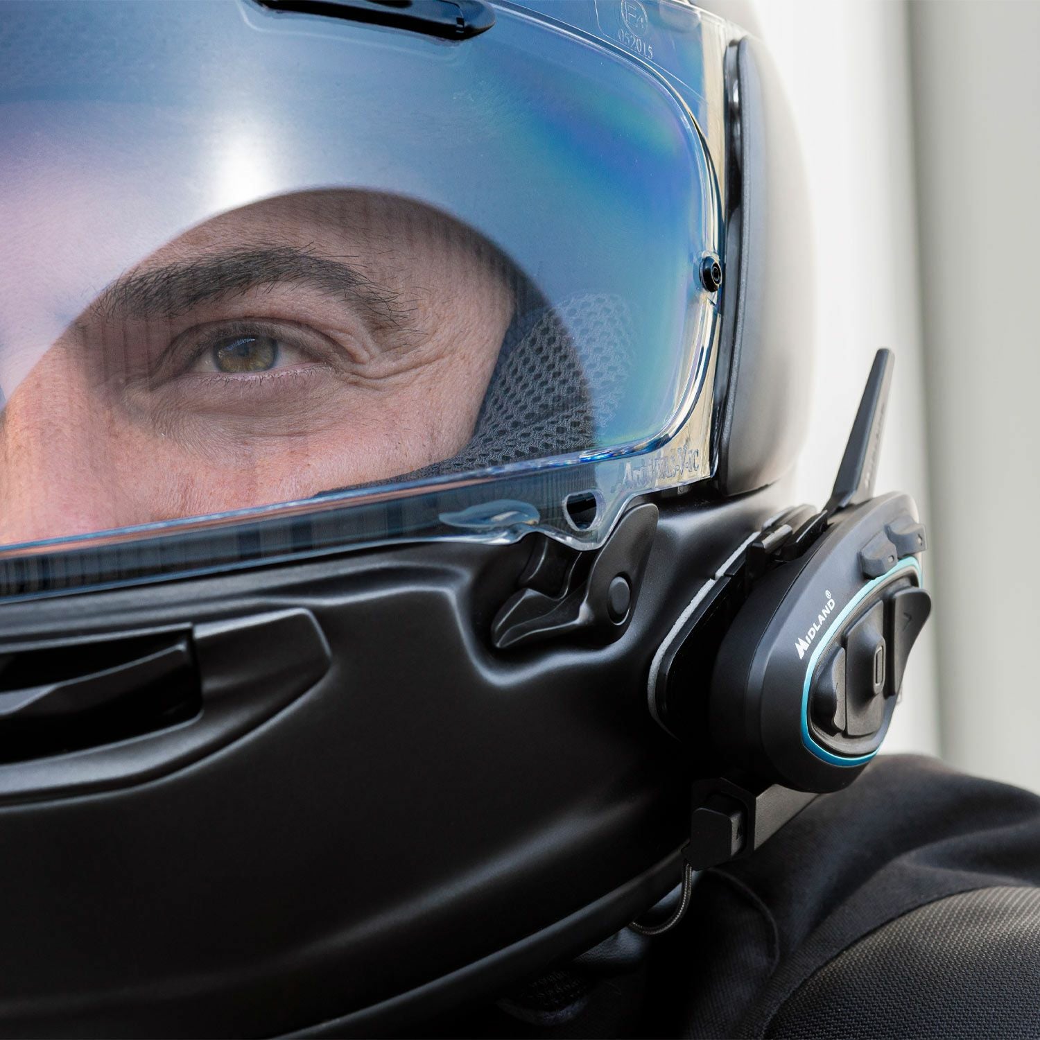 Midland BTX2 Pro S Lautsprechertelefon – Bluetooth – IPX6, für Motorrad – Schwarz/Blau