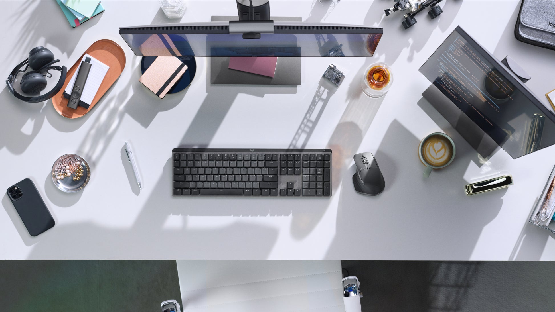Logitech MX Master 3S Bluetooth Edition Maus – kabellos, USB-A, für Rechtshänder, grau/graphit