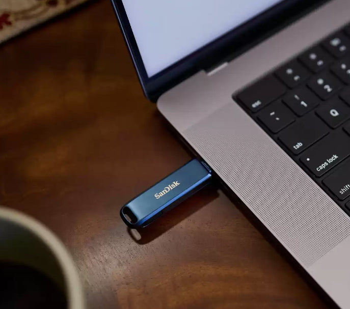 SanDisk iXpand Phone Drive USB-Stick – 64 GB, USB Type-C, Metallic Sky