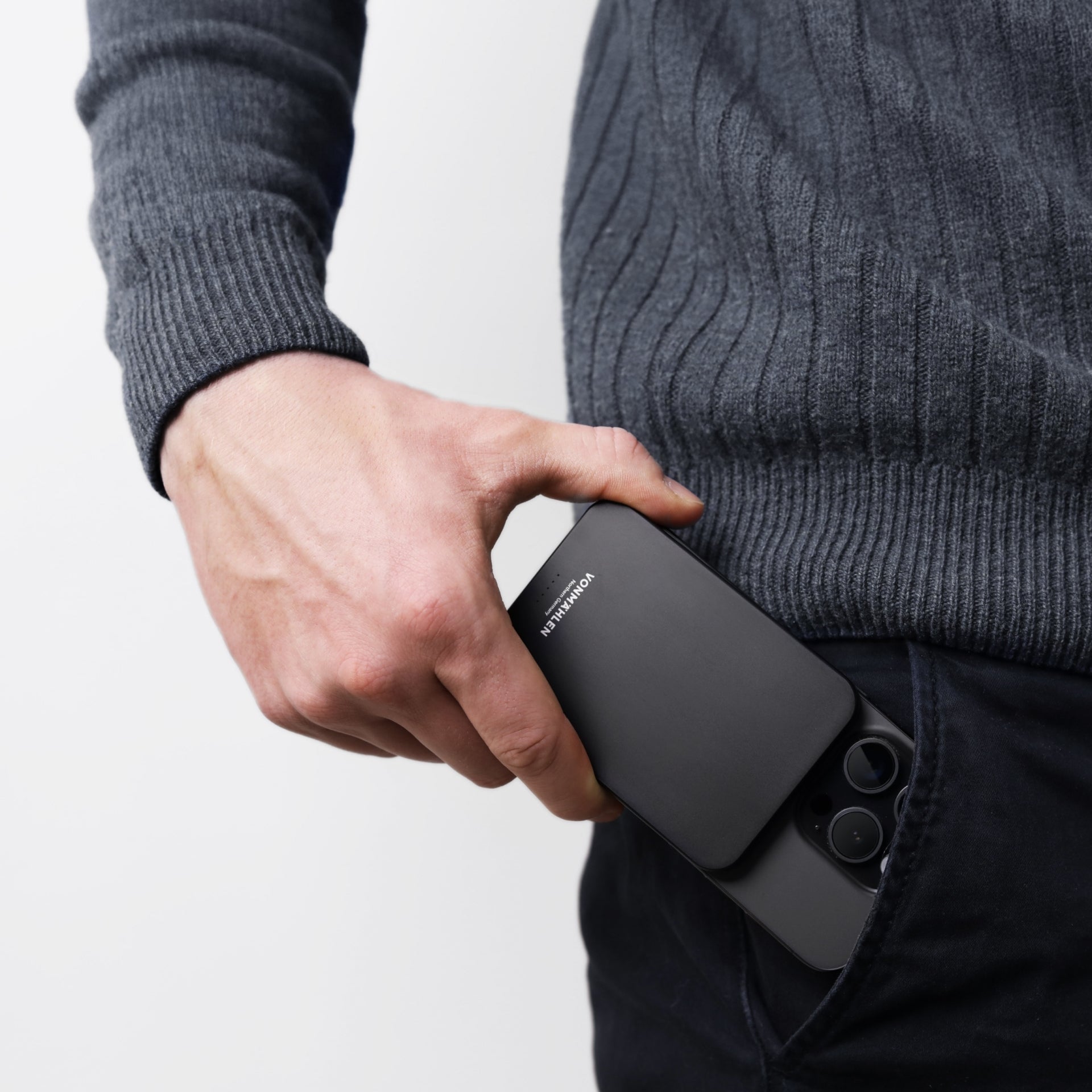 Vonmählen Powerbank 5000 mAh, 1× USB-C, kabelloses Laden, Schwarz