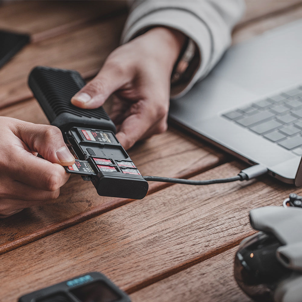 PGYTECH P-GM-163 Kartenleser – SD, microSD – USB-C 3.2 Gen 1 – für Kameras, Smartphones, Drohnen und mehr
