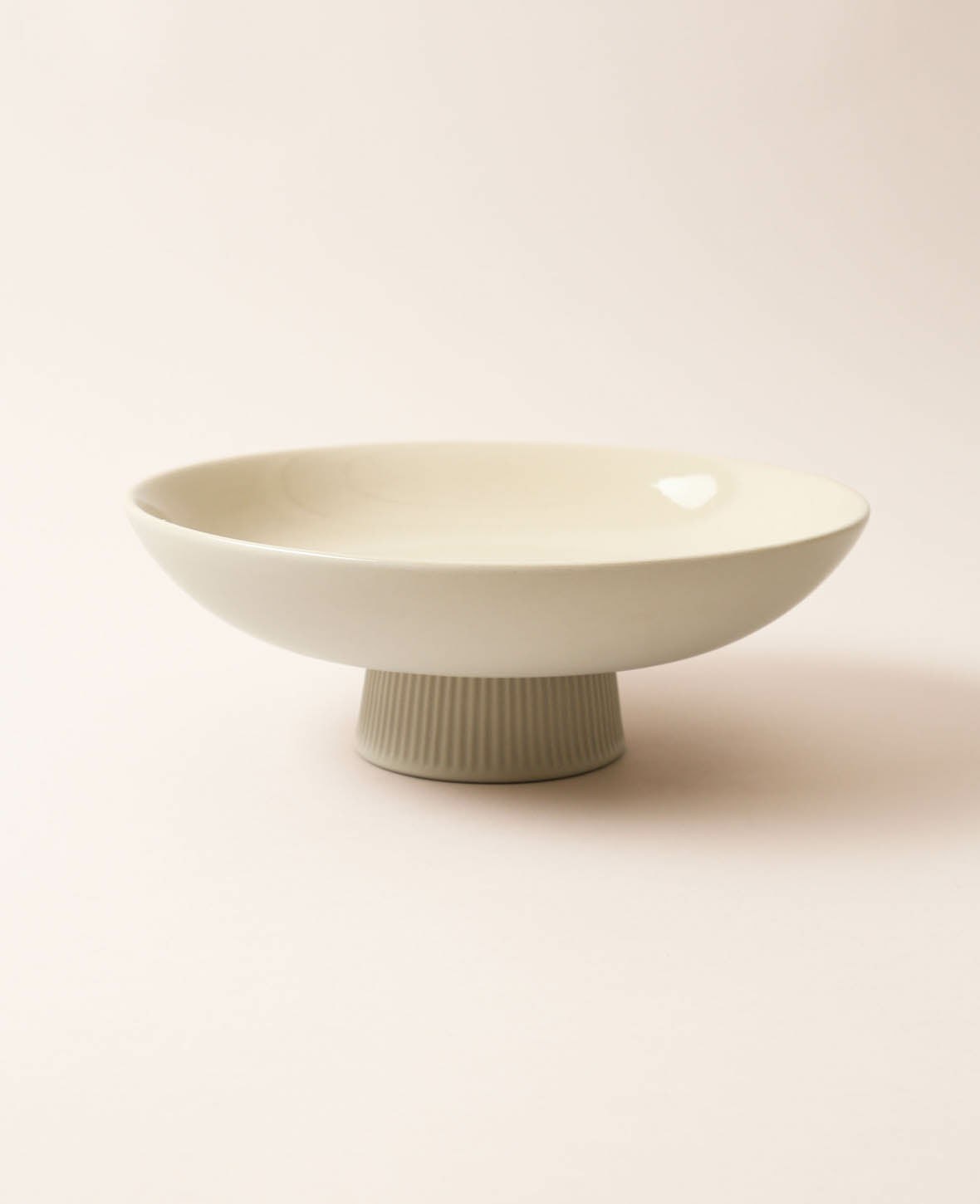 Esmée Schale – Steingut, sand, Ø 30,0 × 11,0 cm