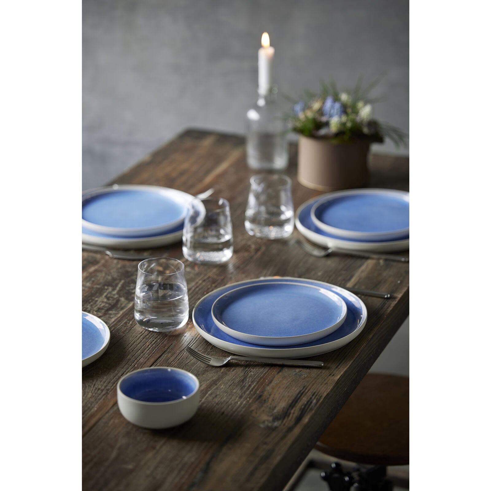 Studio Round Frühstücks- & Dessertteller North – Ø 21 cm, Steinzeug, Eisblau/Weiss, spülmaschinenfest