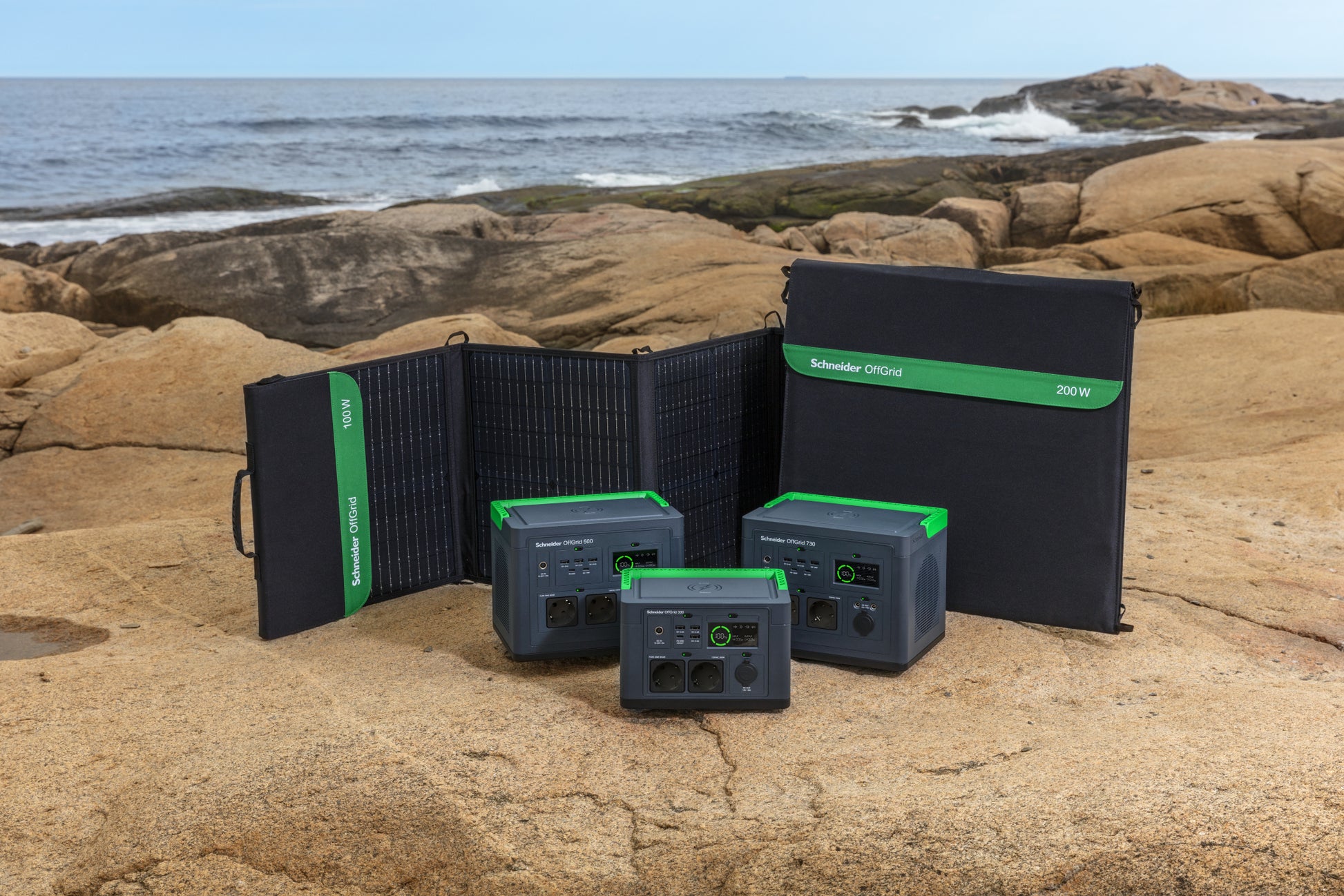 APC OffGrid 730 – Powerstation, 738 Wh, 700 W AC, Li‑Ion, 2× Schuko (Typ F), LCD, Kabelloses Laden