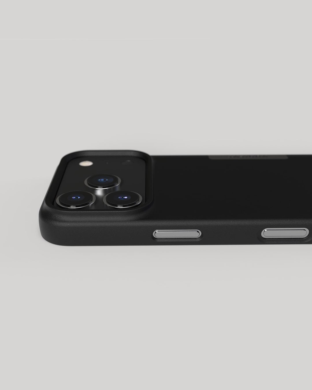 Nudient – Backcover – für Apple iPhone 17 Pro – schwarz – MagSafe-kompatibel
