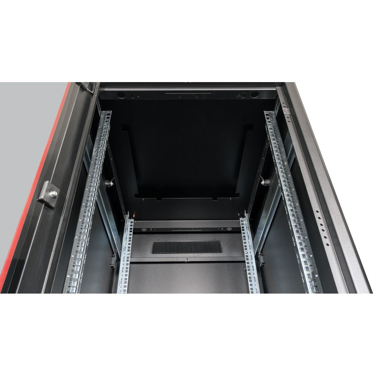 ROLINE Pro – 19" Netzwerkschrank 32U, IP20, abschliessbar, 600 × 800 × 1609 mm, schwarz, Stahl