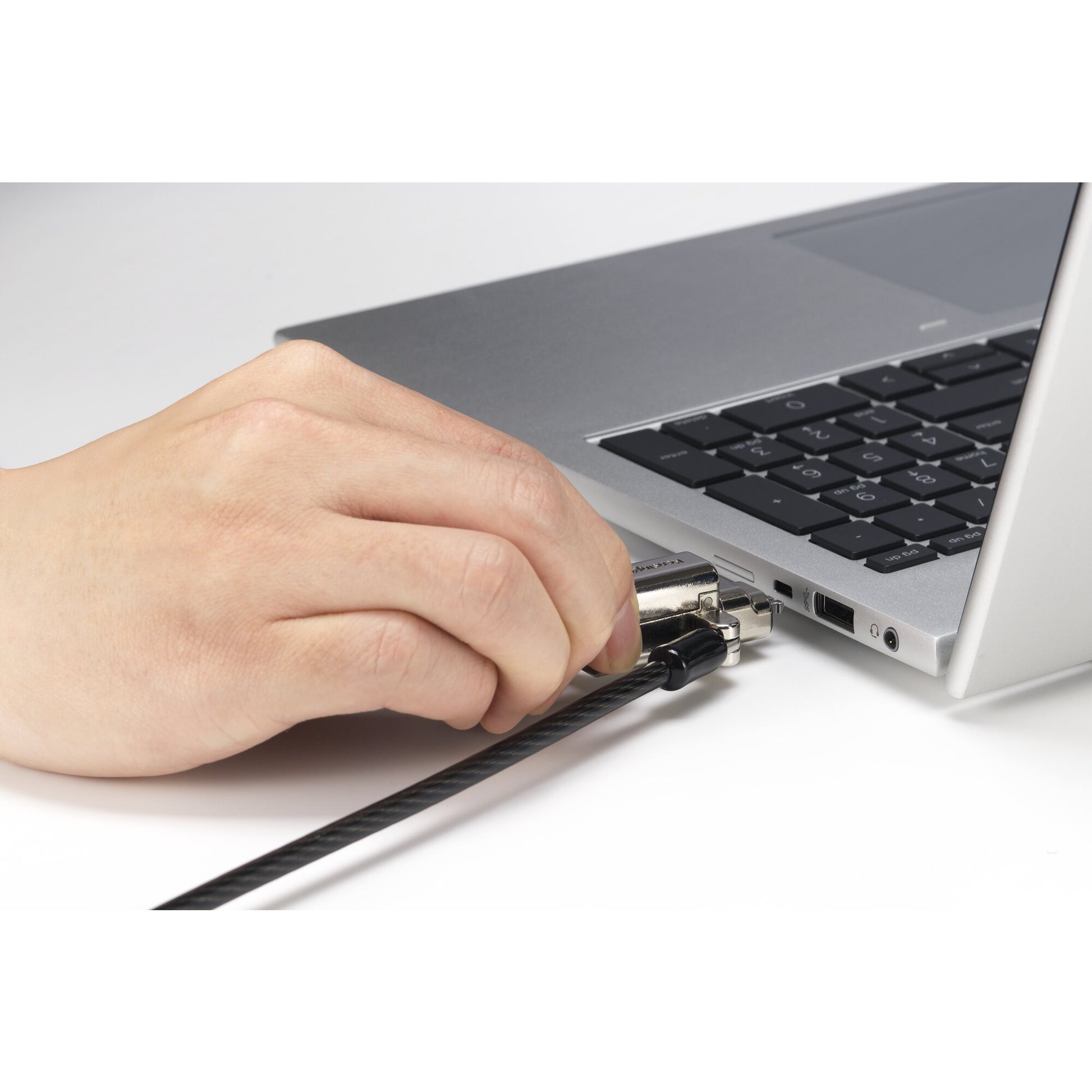 Kensington Universelles 3-in-1 2.0 Kabelschloss für Laptops mit Kensington-Slot – 1,8 m – Schlüssel