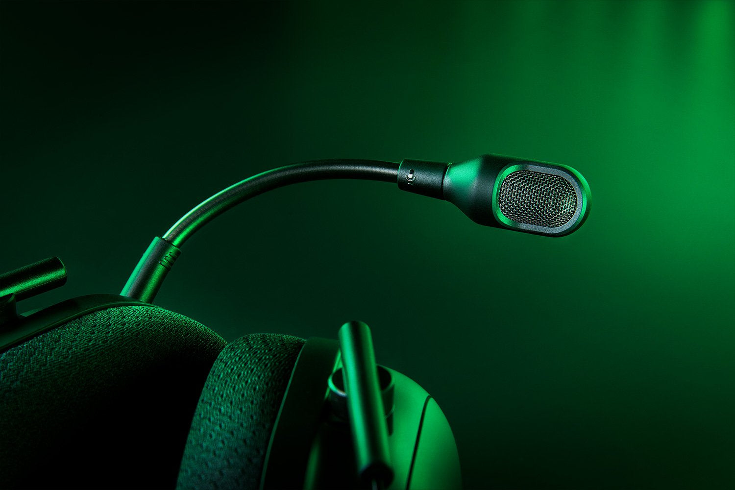 Razer Blackshark V2 Pro – Gaming-Headset – Bluetooth, Surround-Sound, abnehmbares Mikrofon – Schwarz – für PC – b