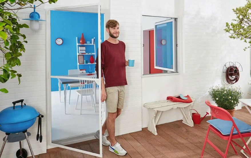 TESA Insect Stop Fliegengitter Tür – 100 × 220 cm – weiss – Aluminium-Rahmen – für Türen