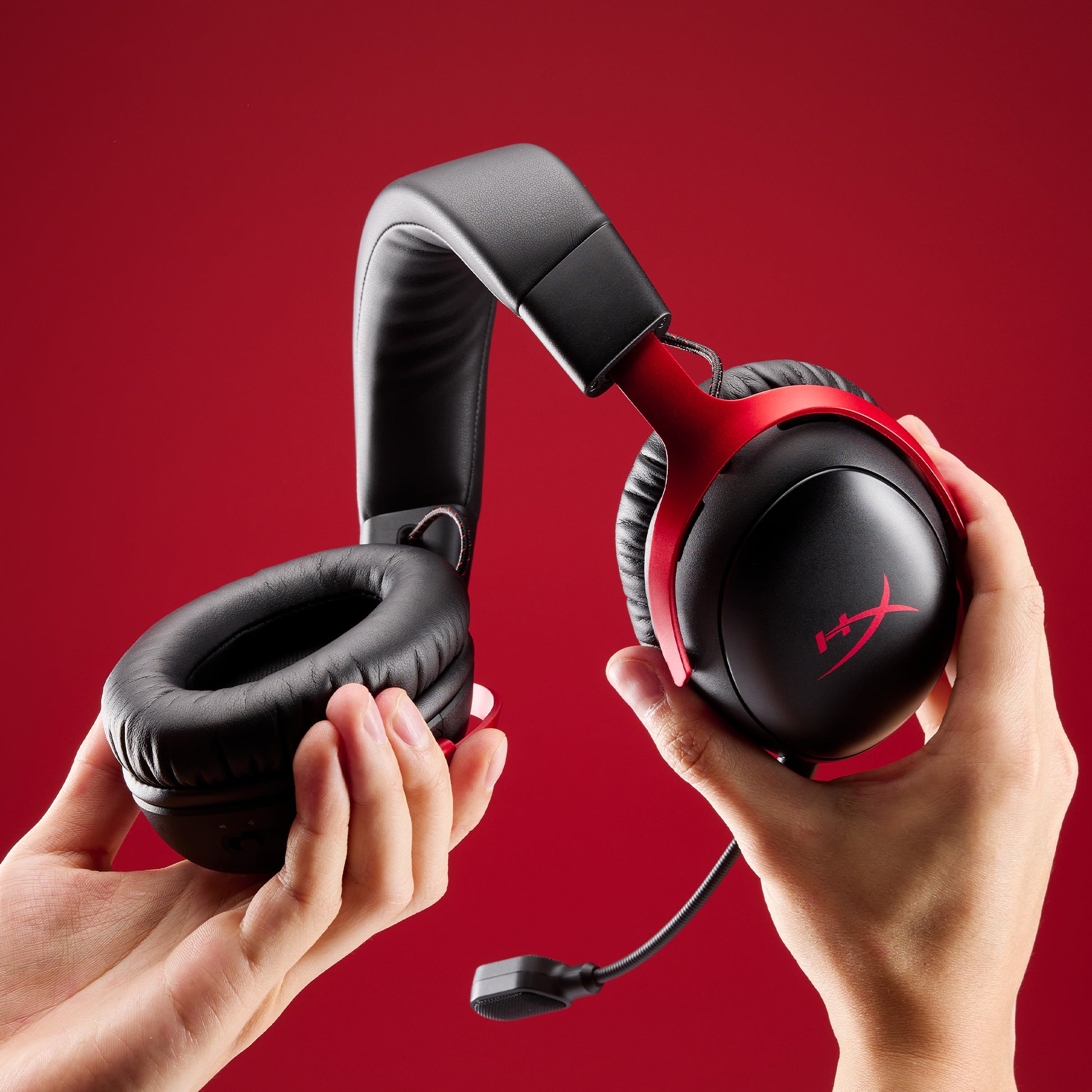 HyperX Cloud III S – Gaming-Headset (Over-Ear), Surround-Sound – Schwarz/Rot – für PS4