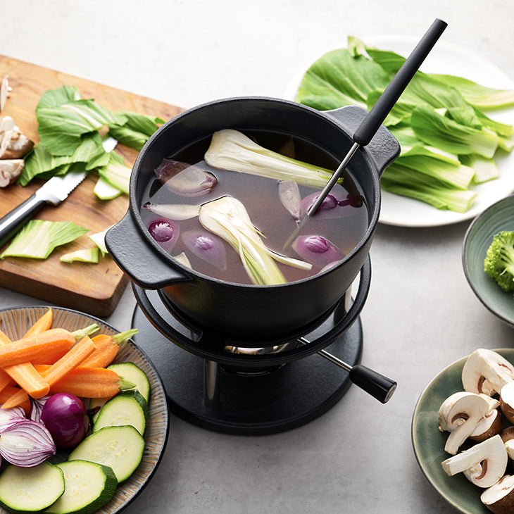 Kisag Caquelon Allround – Ø 18 cm, Gusseisen, Emaille, für Fondue Bourguignonne, Gas, Schwarz