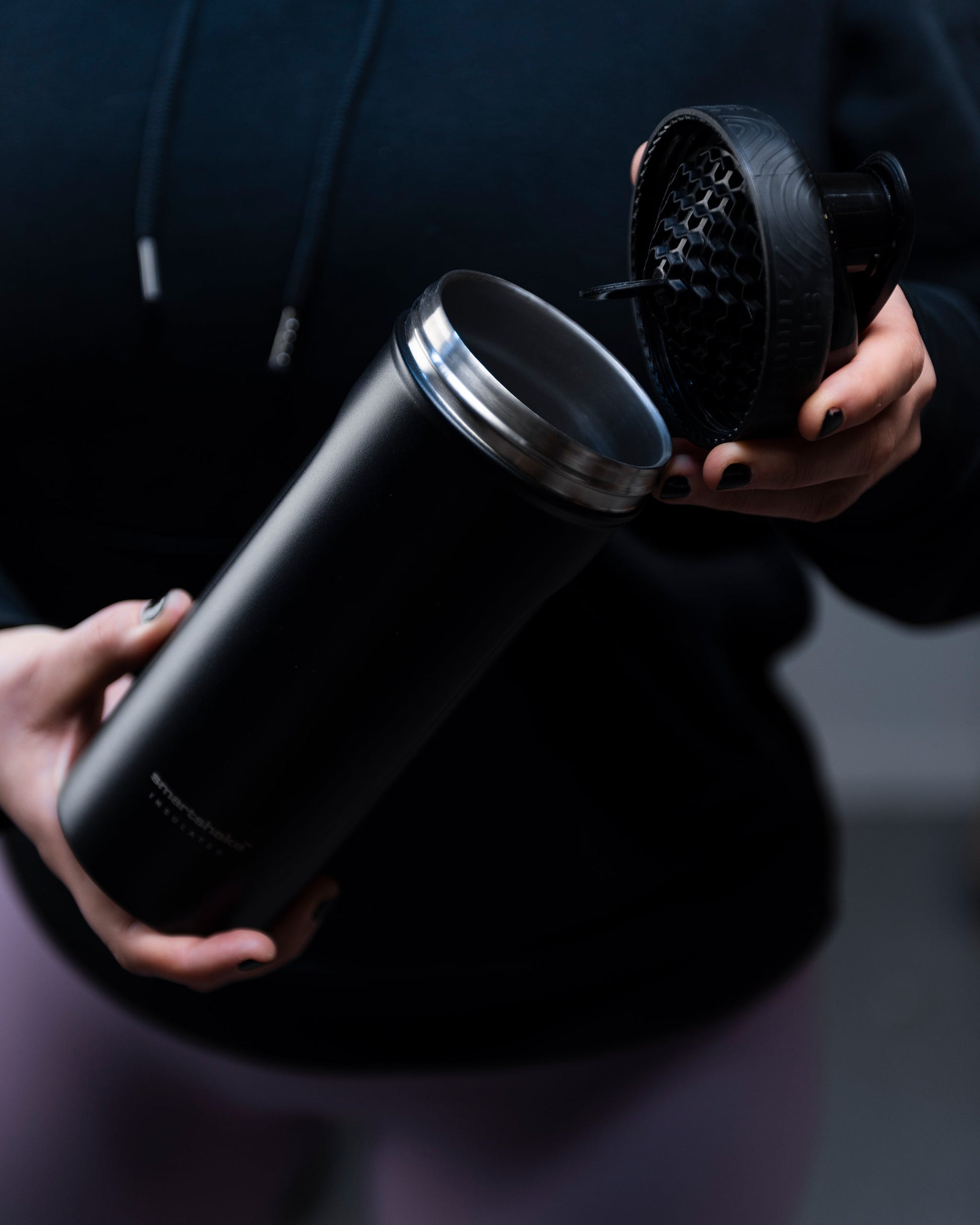 Smartshake Isolierflasche 750 ml – Doppelwandig 6 h Heiss/6 h Kalt, Edelstahl, Schraubdeckel