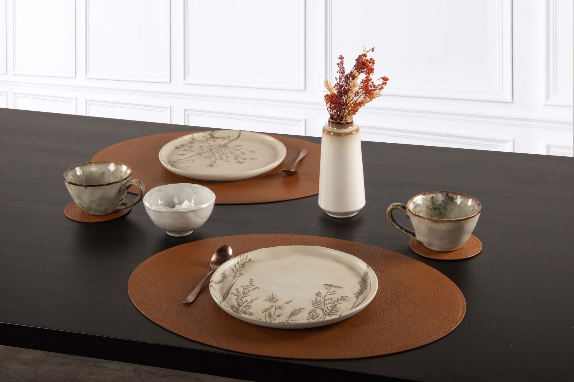 Tiseco Tischset Trudo – oval, Kunstleder (PU), hellbraun, 45 × 33 cm
