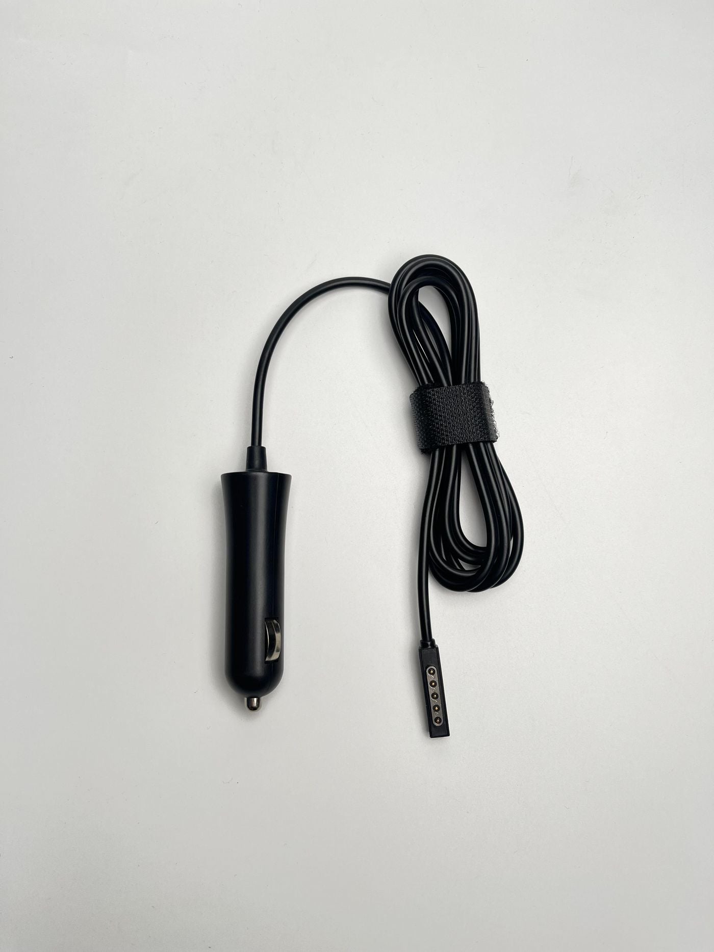 CoreParts MSPT2000C Auto-Ladegerät 43 W – für Microsoft Surface Pro 1/2/RT 10,6" – schwarz