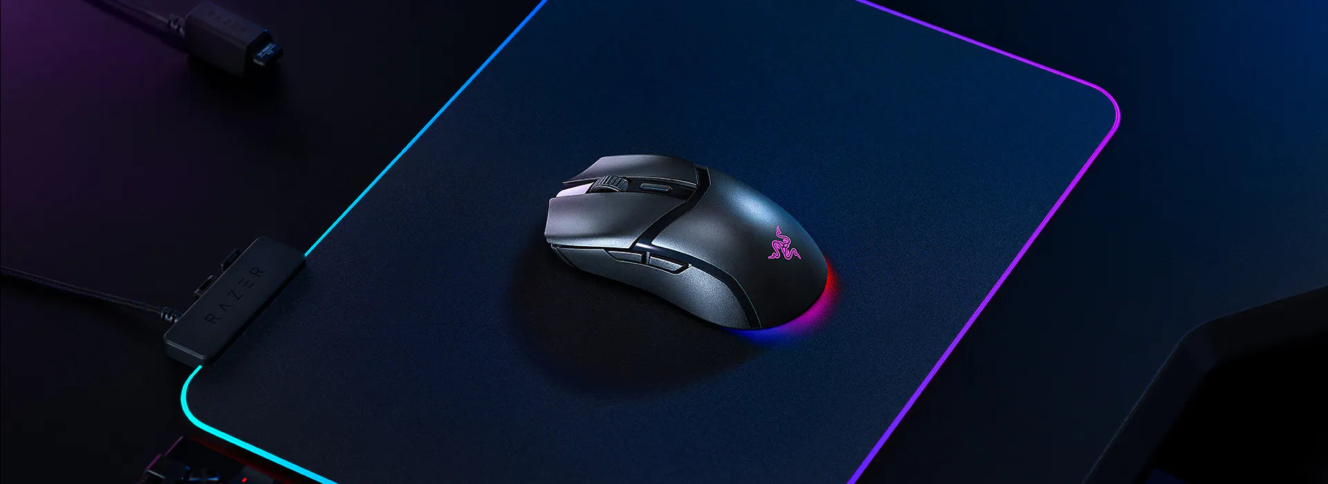 Razer Cobra HyperSpeed Gaming-Maus – kabellos, 8'000 Hz, 6 Tasten, für Rechtshänder, RGB-Beleuchtung, schwarz