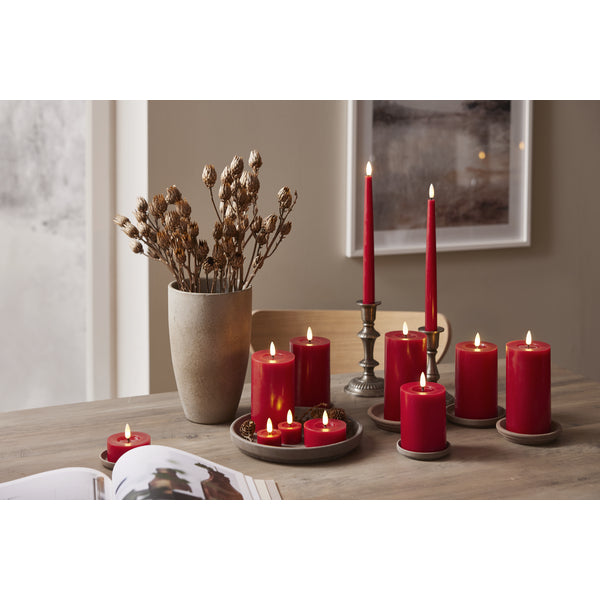 Star Trading LED-Säulenkerze Flow – Ø 7,5 × 12,5 cm, warmweiss, rot, Timer, batteriebetrieben