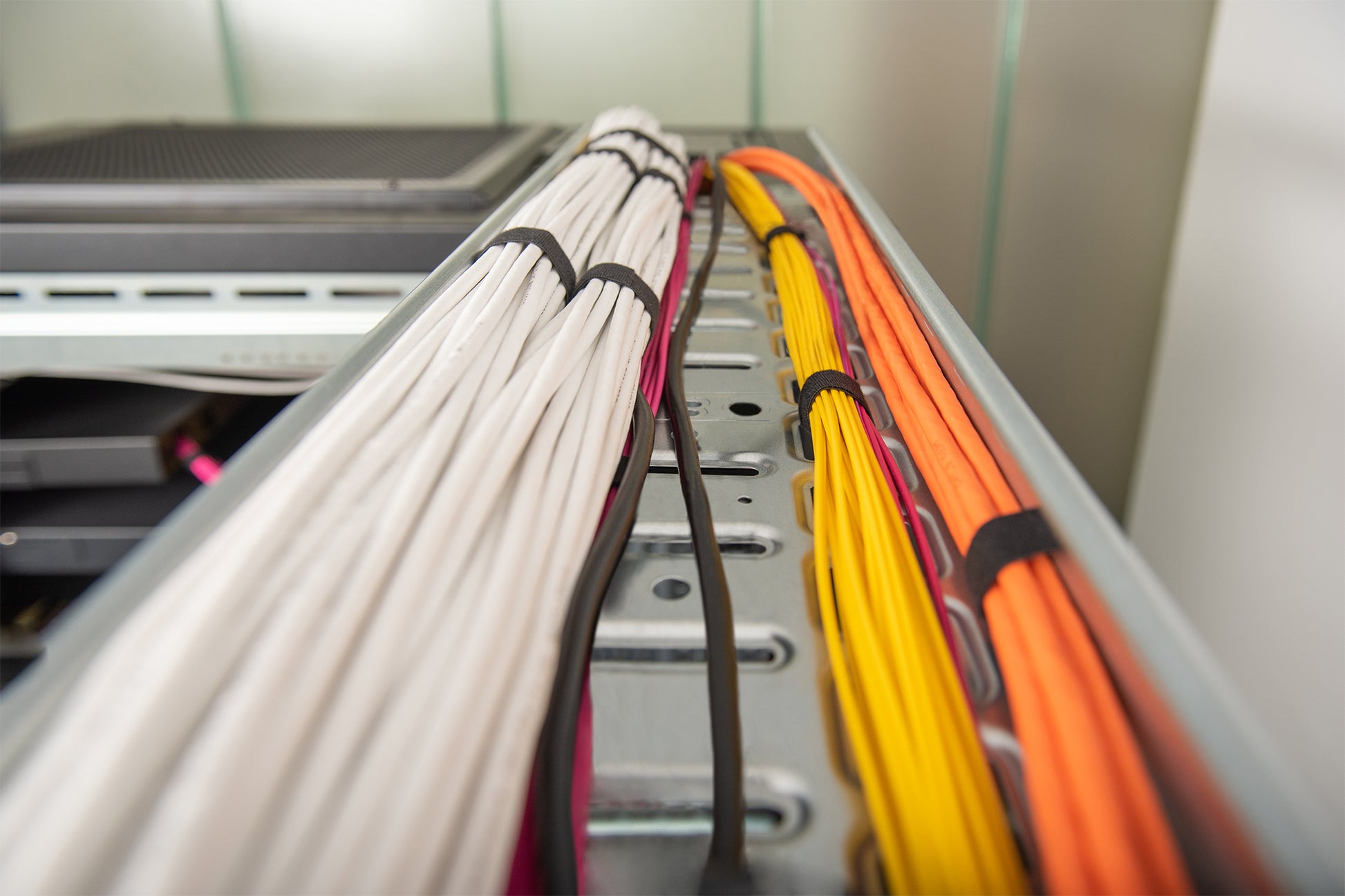Digitus CAT 5E Installationskabel – Grau, geschirmt