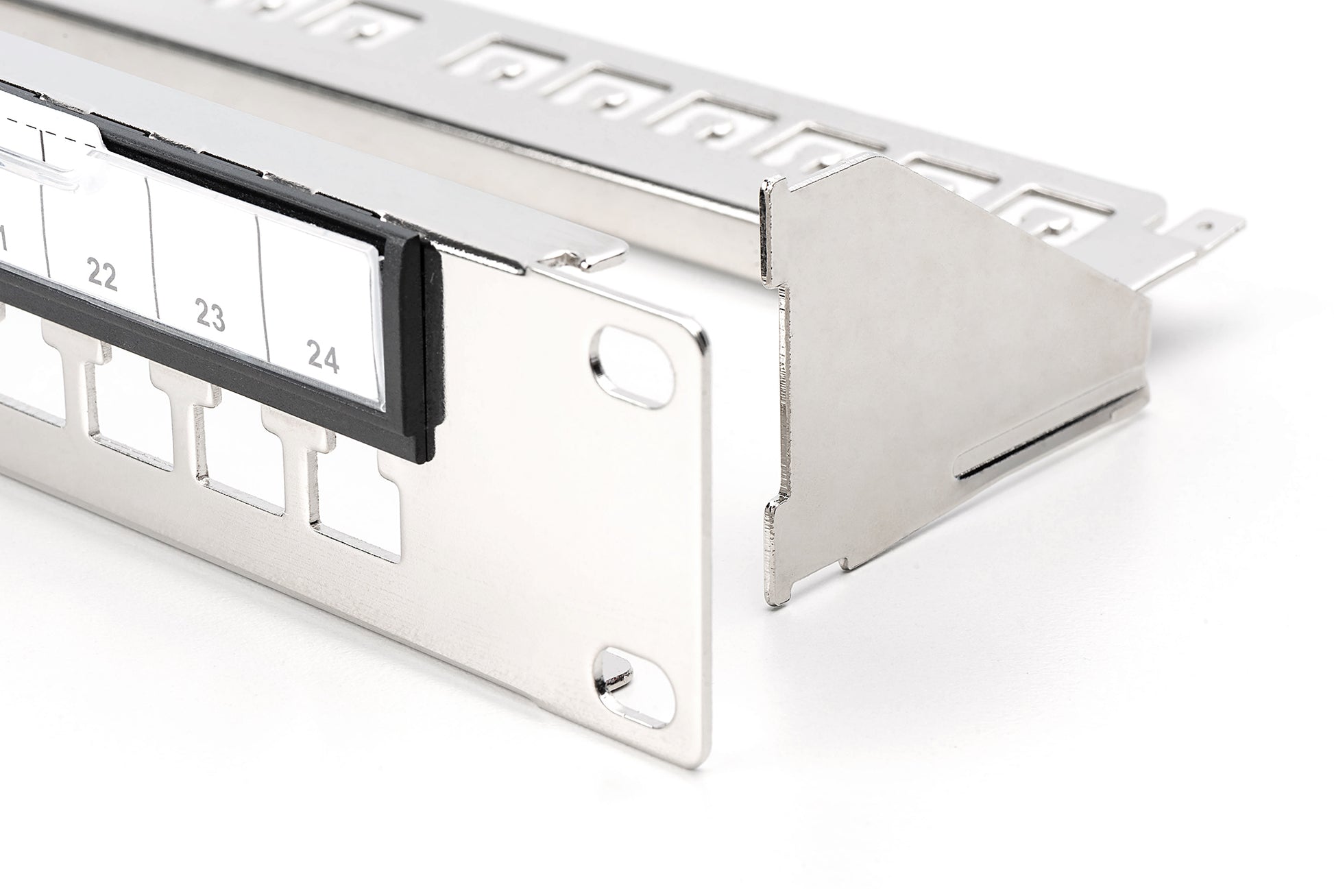Digitus Patchpanel – 24× RJ‑45, galvanisierter Stahl, 1U, metallisch