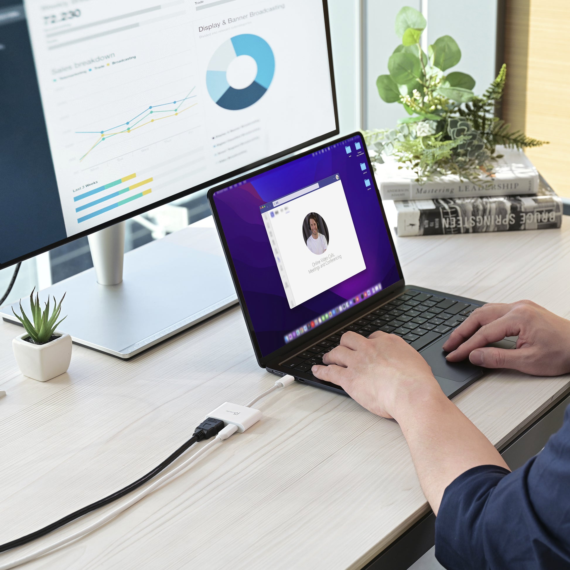 j5create JCA152-N USB-C zu HDMI Adapter – 4K (3840 × 2160) @ 144 Hz, 0,82 m, für Windows/Mac/ChromeOS, Weiss