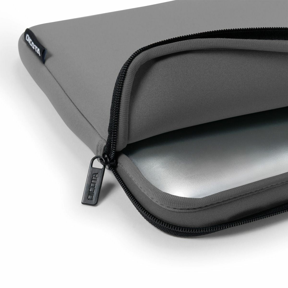DICOTA Notebook-Schutzhülle für Notebooks bis 14,1" – Grau