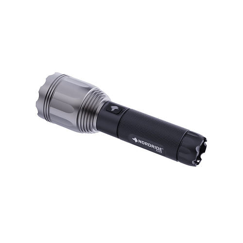 Nordride Taschenlampe Ranger – 1100 lm, 1000 m, IP65, USB-C Akku, 3 Stufen – Schwarz